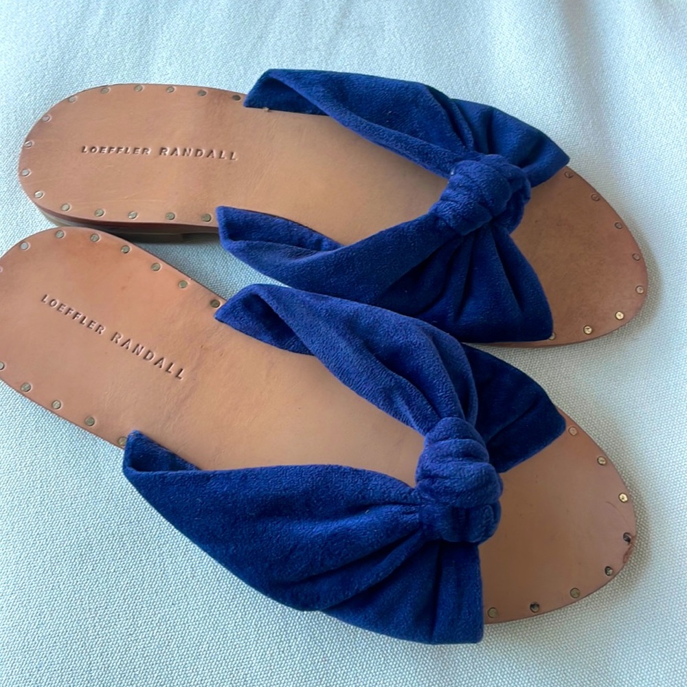 Loeffler Randall Lucia Size 8 Navy Blue Suede Bow Slides